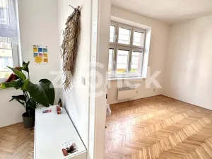 Pronájem kanceláře, Zlín, Soudní, 40 m2