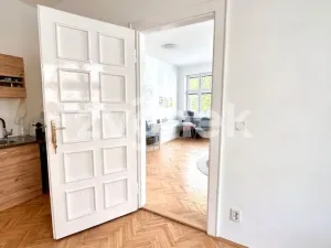 Pronájem kanceláře, Zlín, Soudní, 40 m2