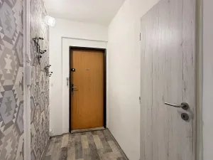 Pronájem bytu 2+1, Osek, Hrdlovská, 63 m2