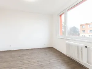 Prodej bytu 2+1, Ryžoviště, Tovární, 52 m2