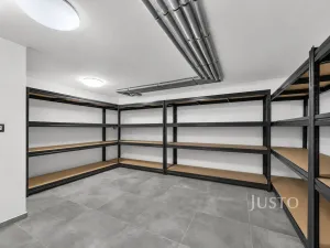 Pronájem kanceláře, Praha - Šeberov, Na proutcích, 33 m2