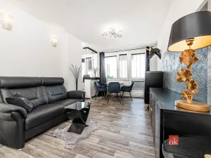 Prodej bytu 3+kk, Praha - Karlín, U Sluncové, 78 m2