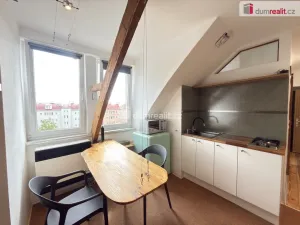 Pronájem bytu 1+kk, Ústí nad Labem - Klíše, Hany Kvapilové, 28 m2