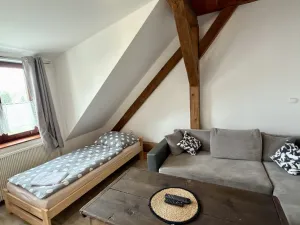 Prodej rodinného domu, Černá v Pošumaví, 180 m2