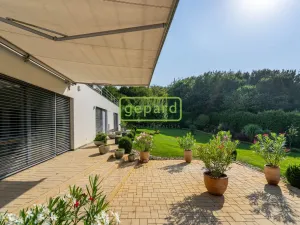 Prodej vily, Kounice, 636 m2
