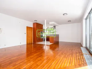 Prodej vily, Kounice, 636 m2