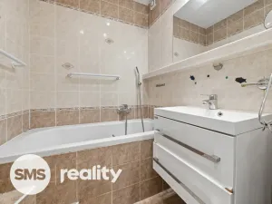 Pronájem bytu 3+1, Brno - Lesná, Arbesova, 72 m2