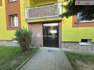 Pronájem bytu 1+1, Klášterec nad Ohří, Družstevní, 40 m2