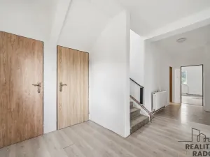 Prodej rodinného domu, Bukovina nad Labem, 190 m2