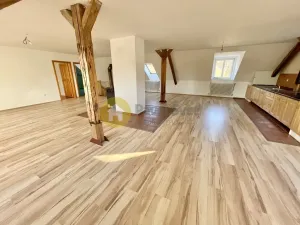Pronájem bytu 2+kk, Radomyšl, 145 m2