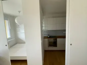 Pronájem bytu 1+1, Praha - Bohnice, Katovická, 56 m2