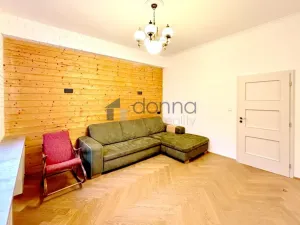 Pronájem bytu 2+1, Praha, Musílkova, 70 m2