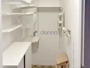 Pronájem bytu 2+1, Praha, Musílkova, 70 m2