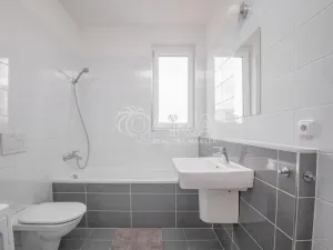 Pronájem bytu 1+kk, Praha - Stodůlky, Svitákova, 30 m2