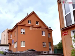 Prodej bytu 1+1, Karlovy Vary - Stará Role, Hlávkova, 58 m2