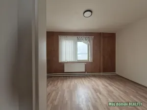 Pronájem obchodního prostoru, Praha - Uhříněves, Přátelství, 626 m2