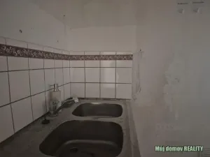 Pronájem výrobních prostor, Praha - Běchovice, Podnikatelská, 550 m2