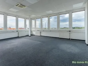 Pronájem obchodního prostoru, Praha - Strašnice, V olšinách, 95 m2