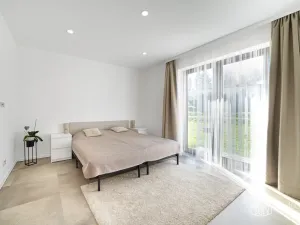 Prodej rodinného domu, Šabina, 182 m2