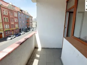 Pronájem bytu 2+1, Cheb, Valdštejnova, 60 m2