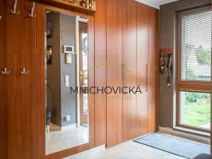 Prodej rodinného domu, Praha - Kolovraty, V Tehovičkách, 521 m2