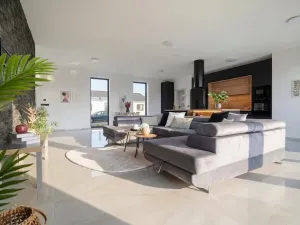 Prodej rodinného domu, Dolany, 145 m2