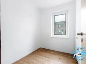 Prodej bytu 3+1, Březová, 77 m2