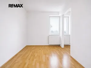 Prodej rodinného domu, Hrob, 158 m2