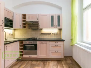 Pronájem bytu 2+1, Praha - Nové Město, Příčná, 82 m2