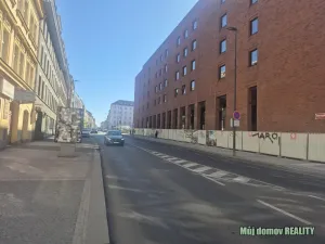 Pronájem obchodního prostoru, Praha - Žižkov, Hartigova, 53 m2