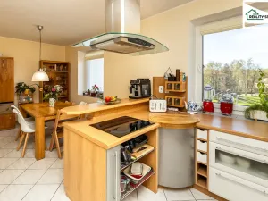 Prodej bytu 4+1, Mariánské Lázně - Úšovice, Česká, 103 m2