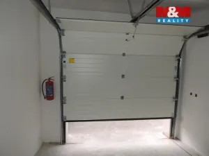 Pronájem garáže, Kopřivnice, Štefánikova, 24 m2