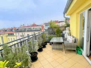 Pronájem bytu 3+kk, Praha - Smíchov, Zborovská, 94 m2