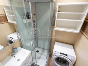 Prodej bytu 2+1, Praha - Malešice, Káranská, 52 m2
