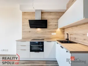 Pronájem bytu 1+kk, Plzeň - Východní Předměstí, Kartónová, 38 m2