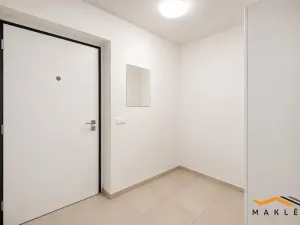Pronájem bytu 2+kk, Pardubice - Pardubičky, Východní, 54 m2