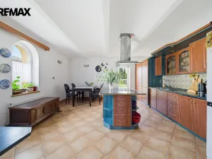 Prodej rodinného domu, Odrava, 410 m2