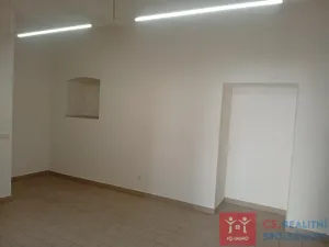 Pronájem obchodního prostoru, Znojmo, Vídeňská třída, 46 m2