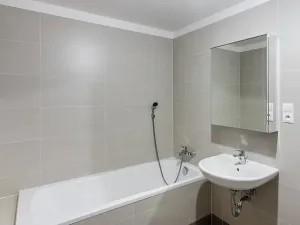 Pronájem bytu 2+kk, Praha - Kamýk, Zimova, 56 m2