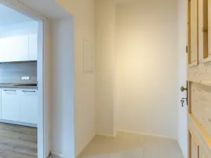Pronájem bytu 1+kk, Praha - Košíře, Fabiánova, 34 m2