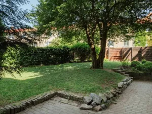 Pronájem bytu 2+kk, Praha - Kobylisy, Služská, 43 m2