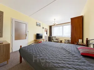 Prodej bytu 1+1, Praha - Háje, Matúškova, 30 m2