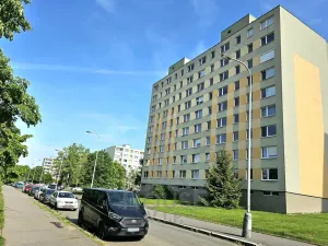 Prodej bytu 1+1, Praha - Háje, Matúškova, 30 m2