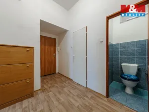 Pronájem bytu 2+1, Karlovy Vary - Drahovice, Vítězná, 74 m2