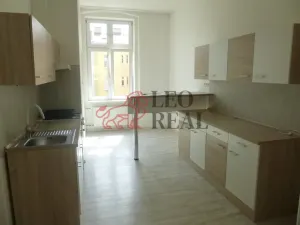 Pronájem bytu 2+1, Děčín - Děčín IV-Podmokly, Čs. legií, 72 m2