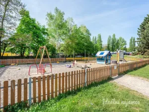 Pronájem bytu 3+1, Praha - Zbraslav, Ke Kamínce, 80 m2