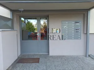 Prodej bytu 3+1, Hodonín, Jižní, 71 m2