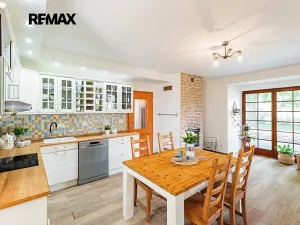 Prodej rodinného domu, Zbiroh, 180 m2