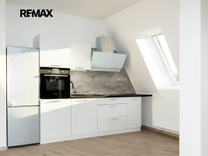 Pronájem bytu 3+kk, Ústí nad Labem, náměstí Prokopa Velikého, 86 m2