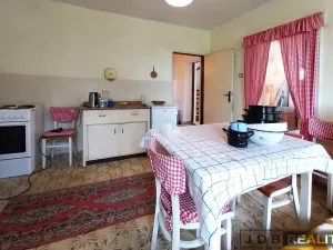 Prodej rodinného domu, Horní Beřkovice, U Lékárny, 115 m2